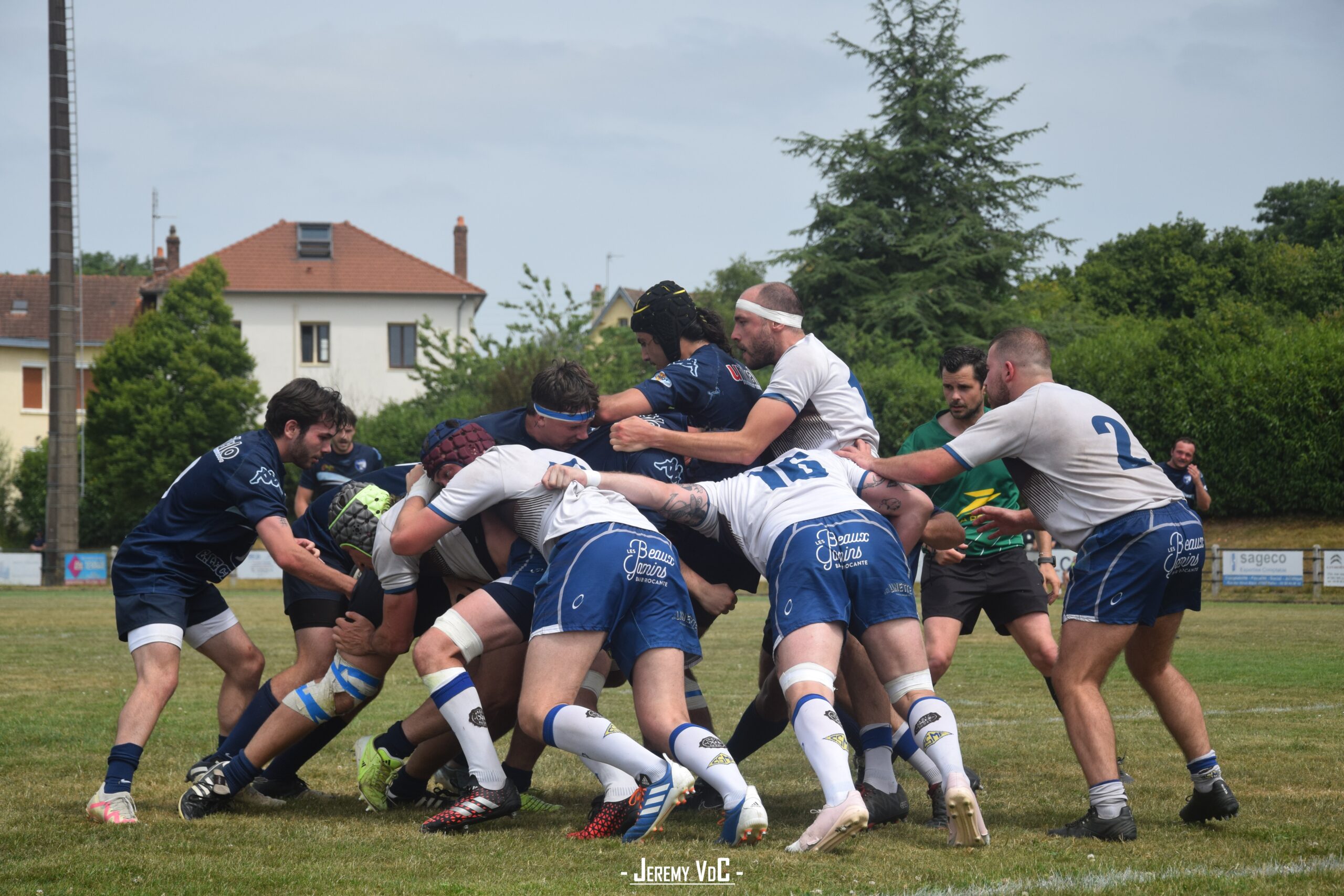 Revenant aux fondamentaux, la Vallée du Girou a fait parler son groupe d'avants pour marquer (crédit photo Jeremy VdC - RugbyAmateur.fr)