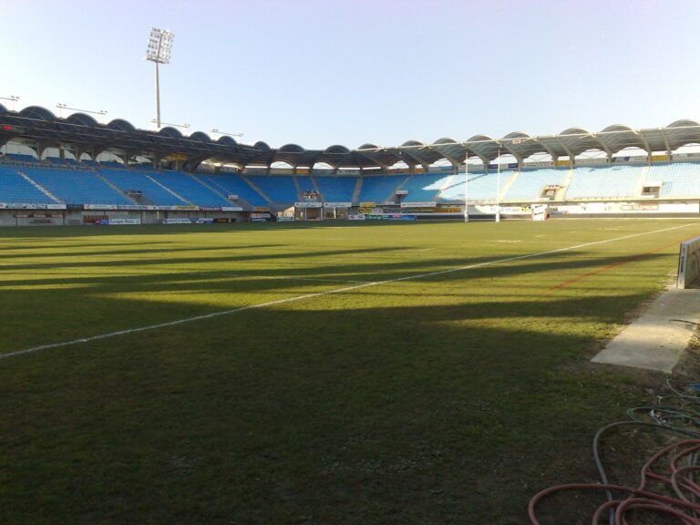 STADE AIME GIRAL — Source : Wikimedia Commons