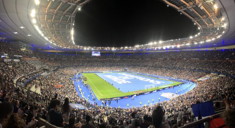 Stade De France — Source : Wikimedia Commons
