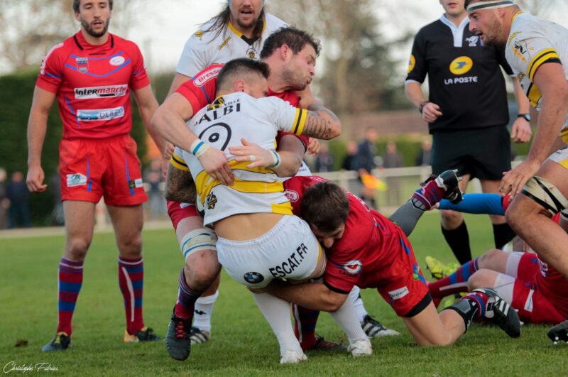 Rugby Amateur : abaissement de la hauteur du plaquage officialisé par World Rugby