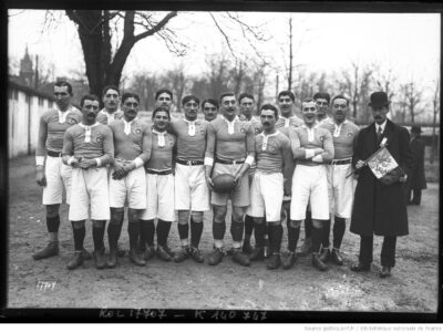 618a99cb66fde 1 1 12 parc des princes equipe agence rol btv1b6920033s 1 - dom tom