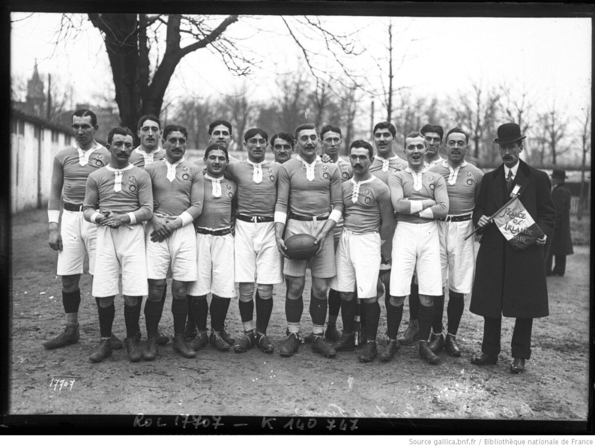 618a99cb66fde 1 1 12 parc des princes equipe agence rol btv1b6920033s 1 scaled - Marcel Communeau,coq,xv de france
