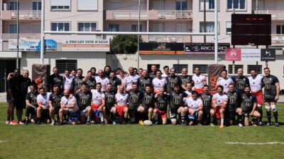 Esprit rugby – vous en rêvez, ils l&rsquo;ont fait : un jubilé géant entre copains pour soigner sa sortie