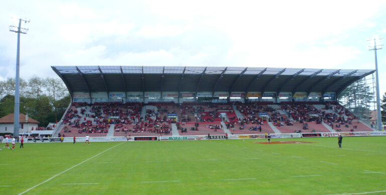Parc des sports d'Aguiléra — Source : Wikimedia Commons
