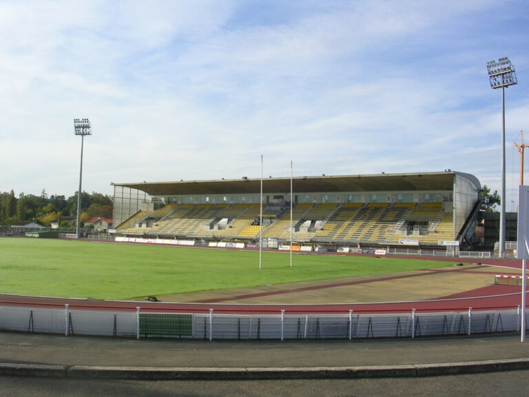 Stade André-et-Guy-Boniface — Source : Wikimedia Commons