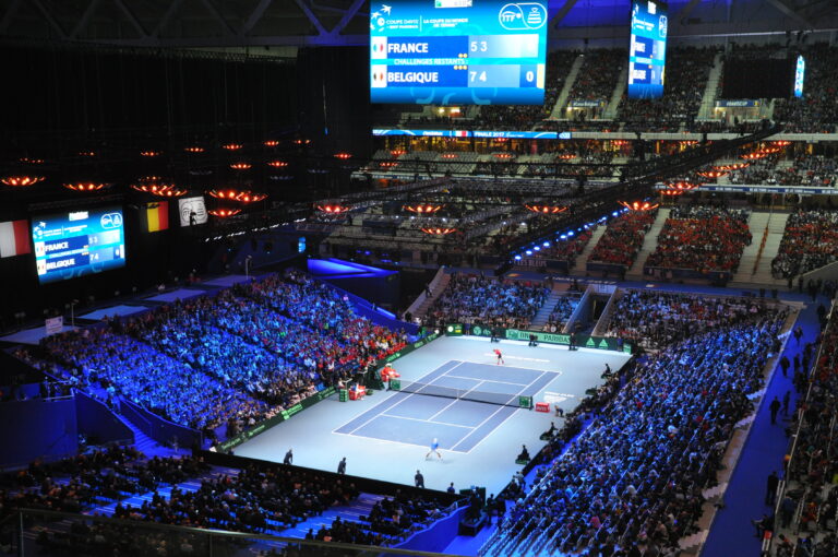 Stade Pierre-Mauroy — Source : Wikimedia Commons