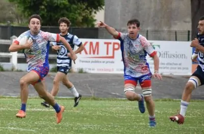 Pierrick Fourcade arriere et Baptiste Carmouze 3eme ligne - Régionale 1, Occitanie