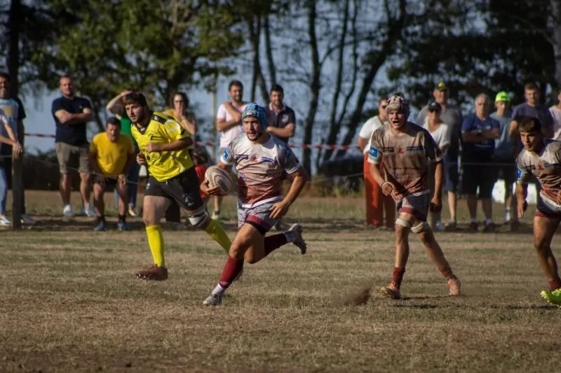 Sauver le rugby de clocher sans perdre son maillot : l'alliance inédite entre Thiers (R1) et Puy-Guillaume (R3)